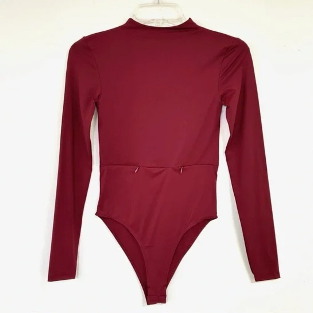 Zara Long Sleeve Bodysuit in Burgundy — New with Tags ❤️